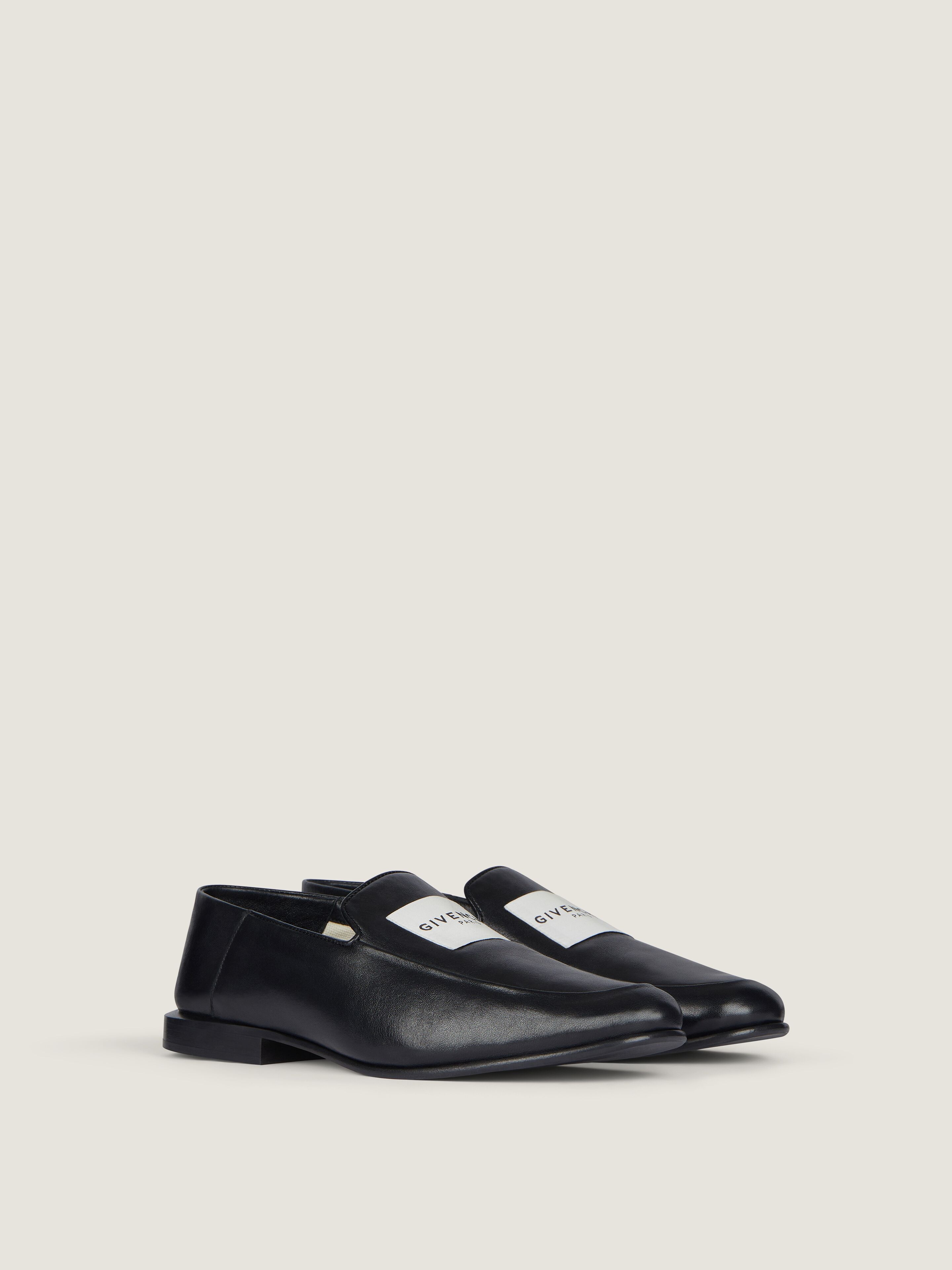 Label loafers in leather